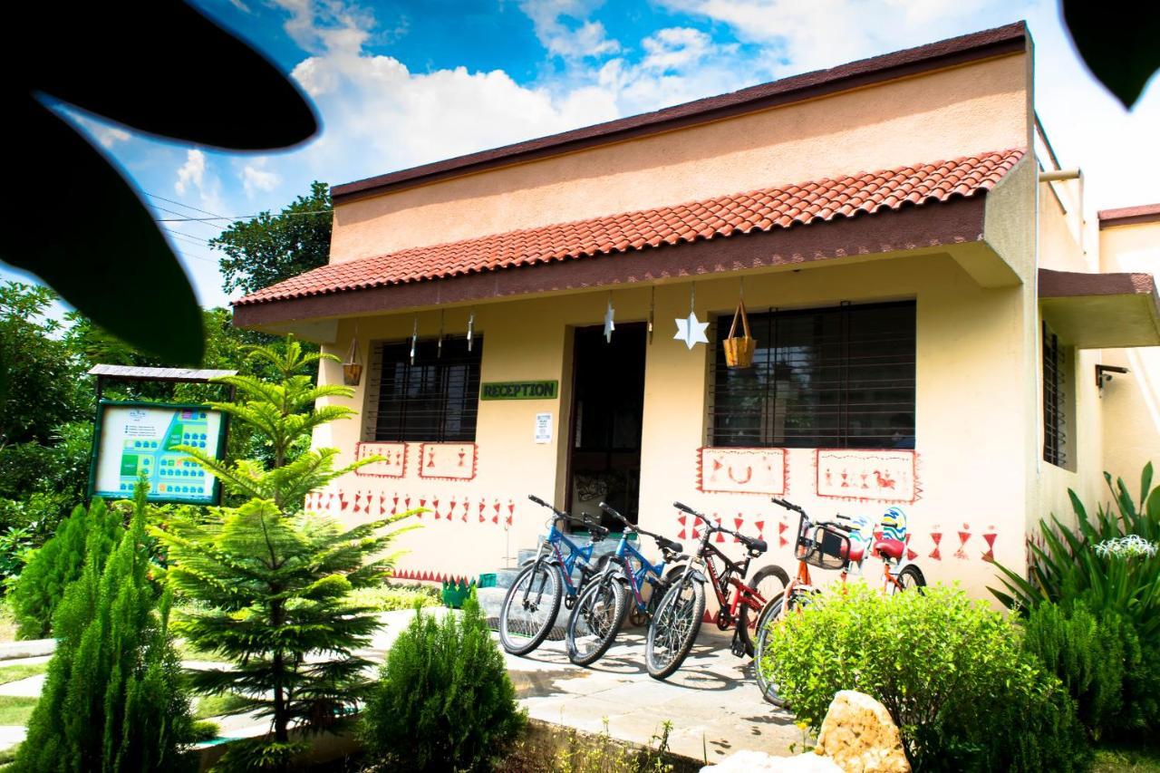 Olive Resort - Sillari Pench Silāri Exterior foto
